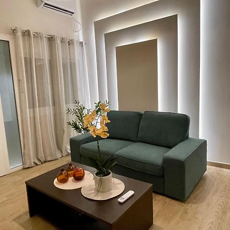 Emerald Luxury Apartments - Ath Airport Spáta 외부 사진