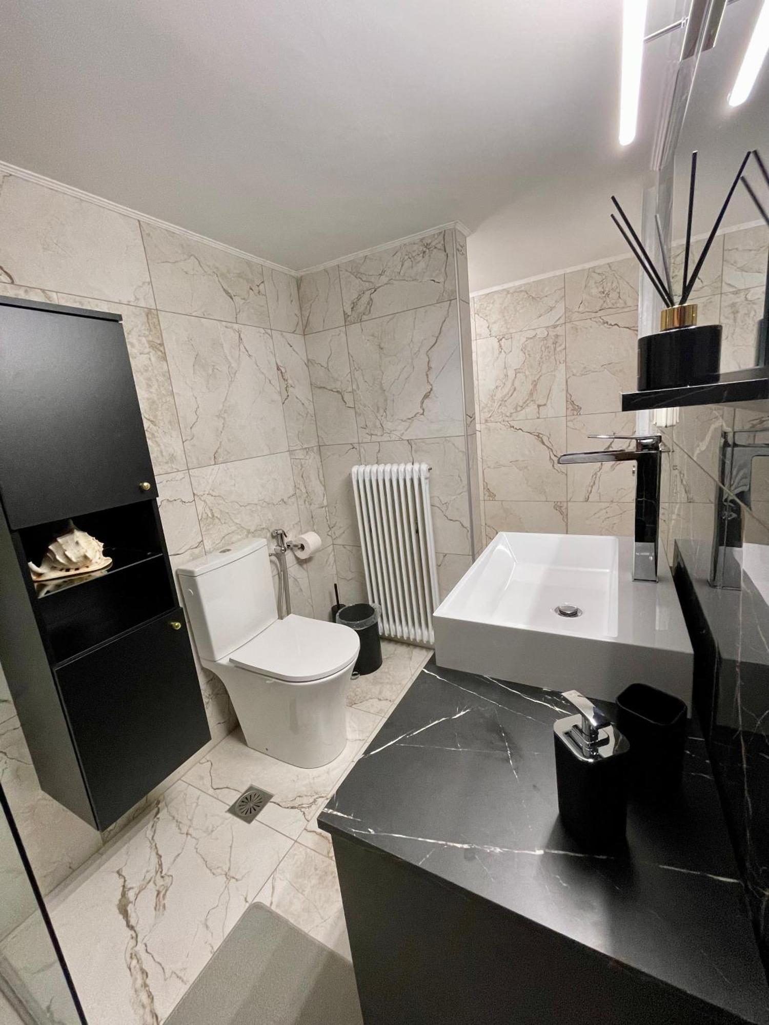 Emerald Luxury Apartments - Ath Airport Spáta 외부 사진